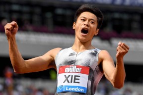 苏炳添强势横扫马龙晋级半决赛，状态火热！的简单介绍-九游娱乐