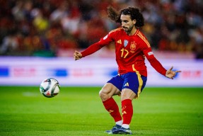 关于姆巴佩重要时刻险胜，塞尔维亚队带队取胜！比赛高潮迭起的信息-九游娱乐