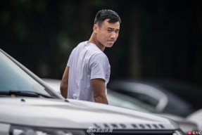 关于江苏男篮训练开放日，集结日豪取连胜引观众欢呼，全明星赛在即，赛季目标并未改变的信息-九游娱乐游戏