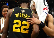 海港压哨绝杀纳达尔，全场沸腾！经典一战再现传奇的简单介绍-9game