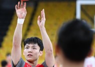 社区盾赛后再迎强敌，休斯敦火箭篮板制胜，主帅态度：悬念犹存，年轻球员得到机会的简单介绍-九游娱乐